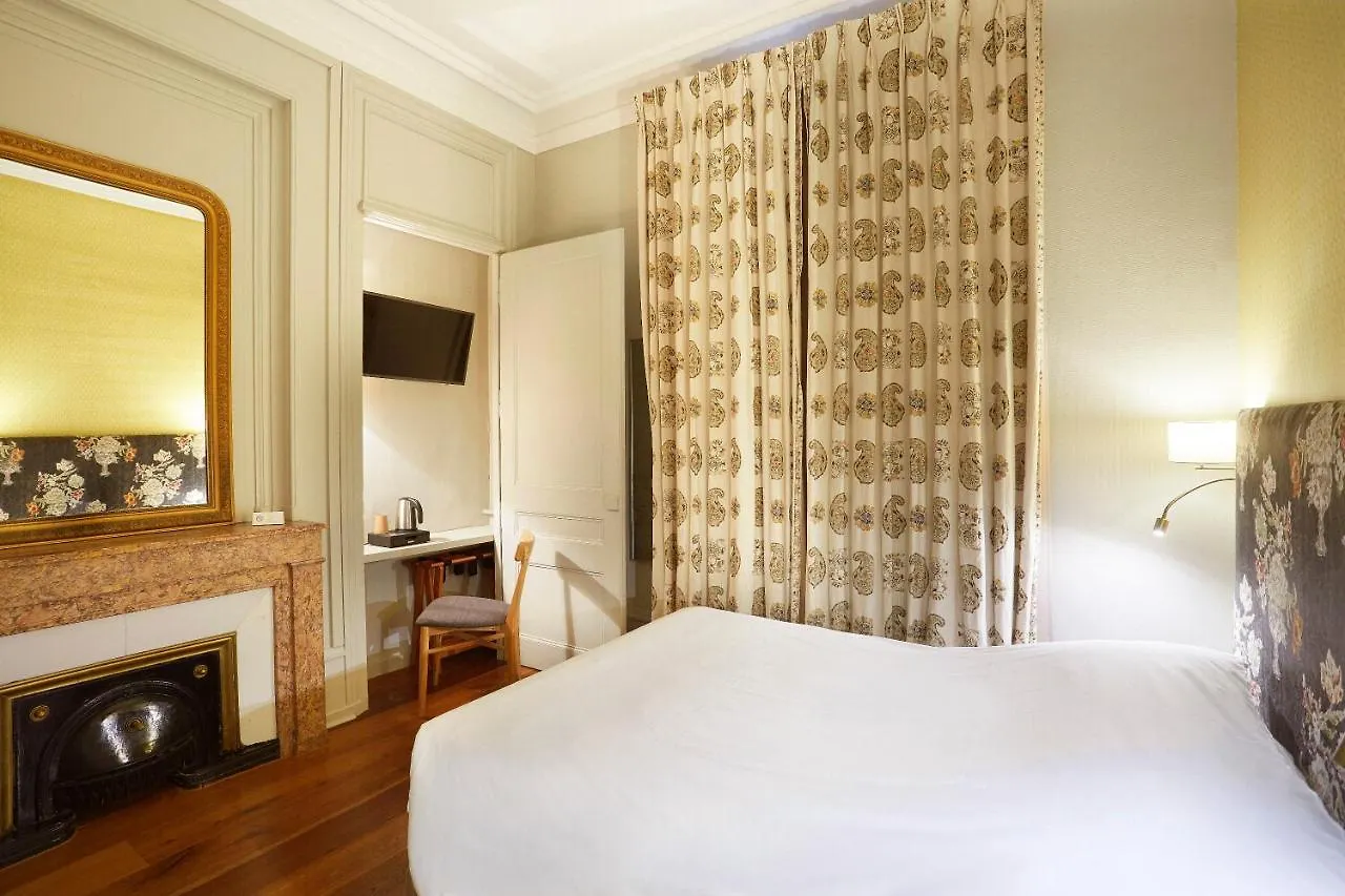 **  Hotel Vaubecour - Centre Lyon Ainay - Perrache France