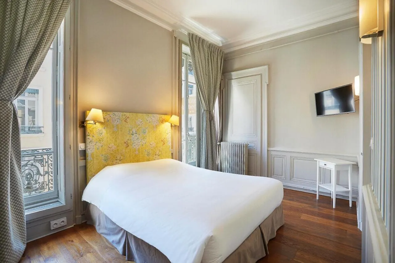 Hotel Vaubecour - Centre Lyon Ainay - Perrache 2*,