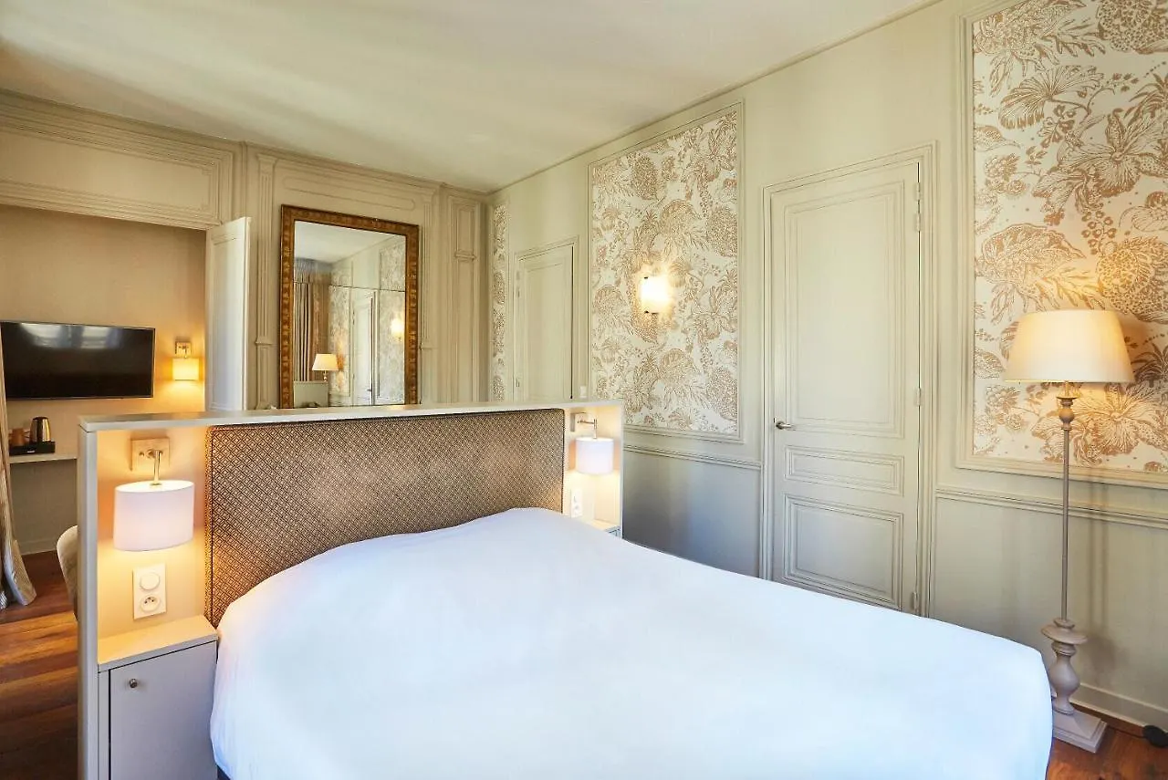 **  Hotel Vaubecour - Centre Lyon Ainay - Perrache France