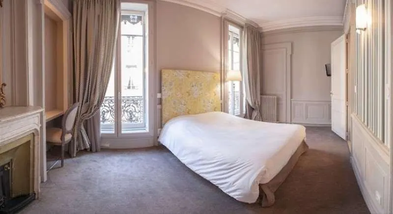 Hotel Vaubecour - Centre Lyon Ainay - Perrache 2*,  France