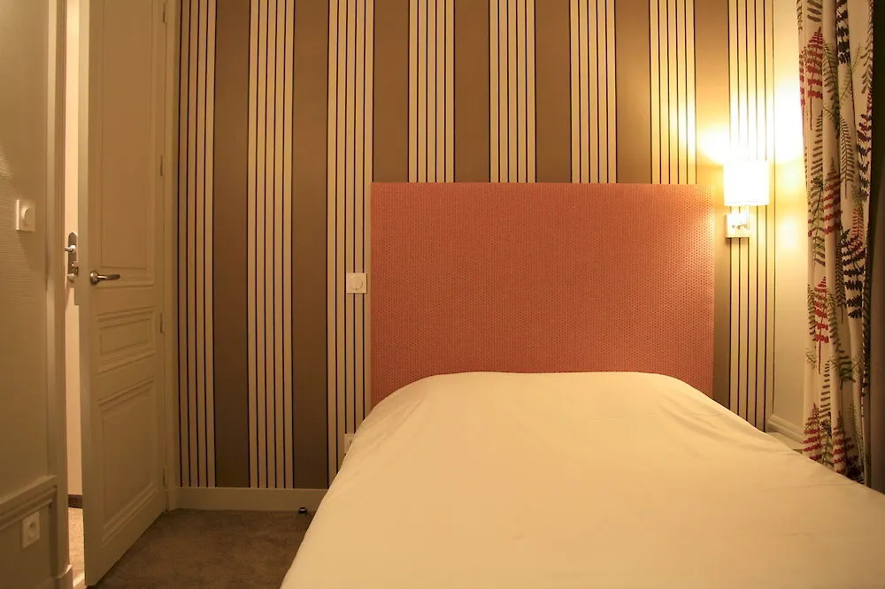 Hotel Vaubecour - Centre Lyon Ainay - Perrache 2*,